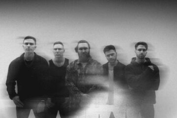 Foto da banda I Prevail em divulgação do álbum Violent Nature (2024) – Crédito: Reilly Clark