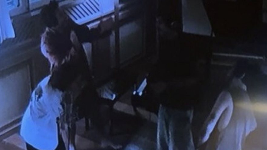 Festival anuncia 71 atrações para 2026 e surpreende com o enigmático grupo “Foto em Grupo” no line-up. (Foto: Reprodução/Instagram)