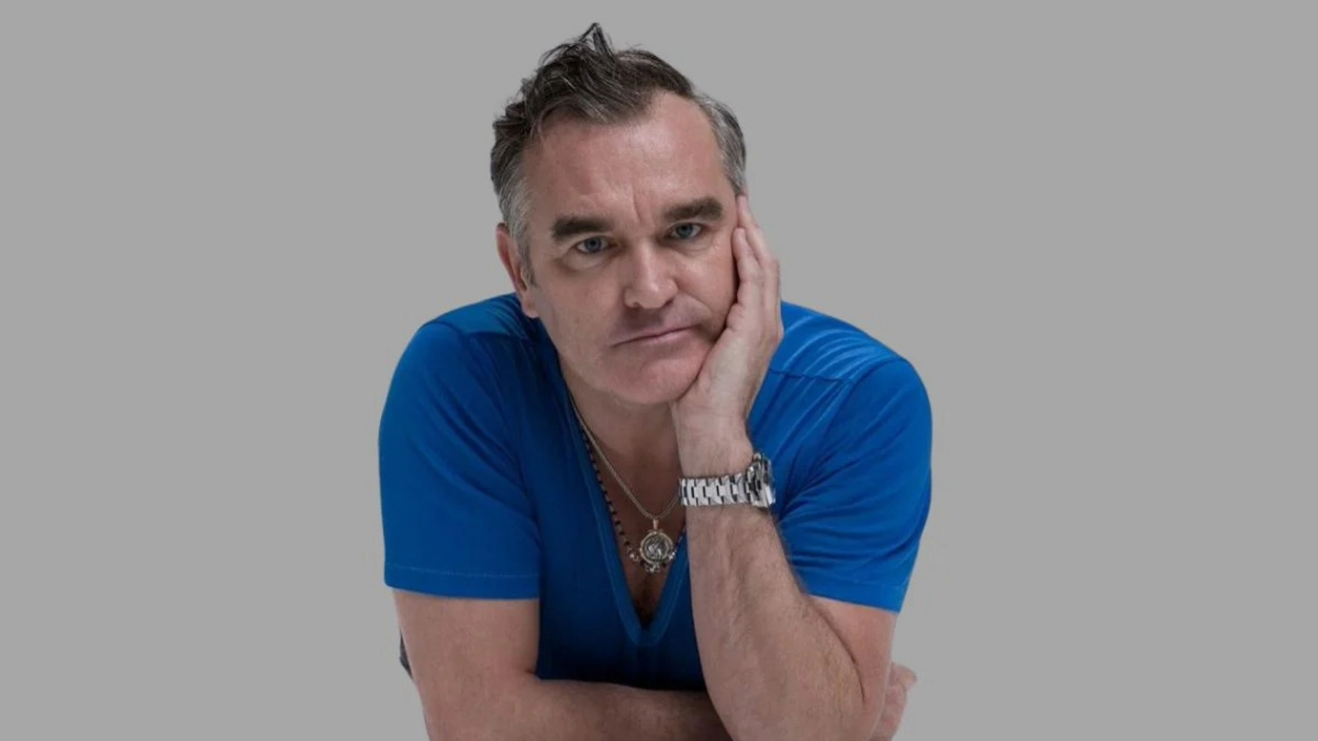 Morrissey anuncia a venda do catálogo e dos direitos do The Smiths em comunicado oficial.