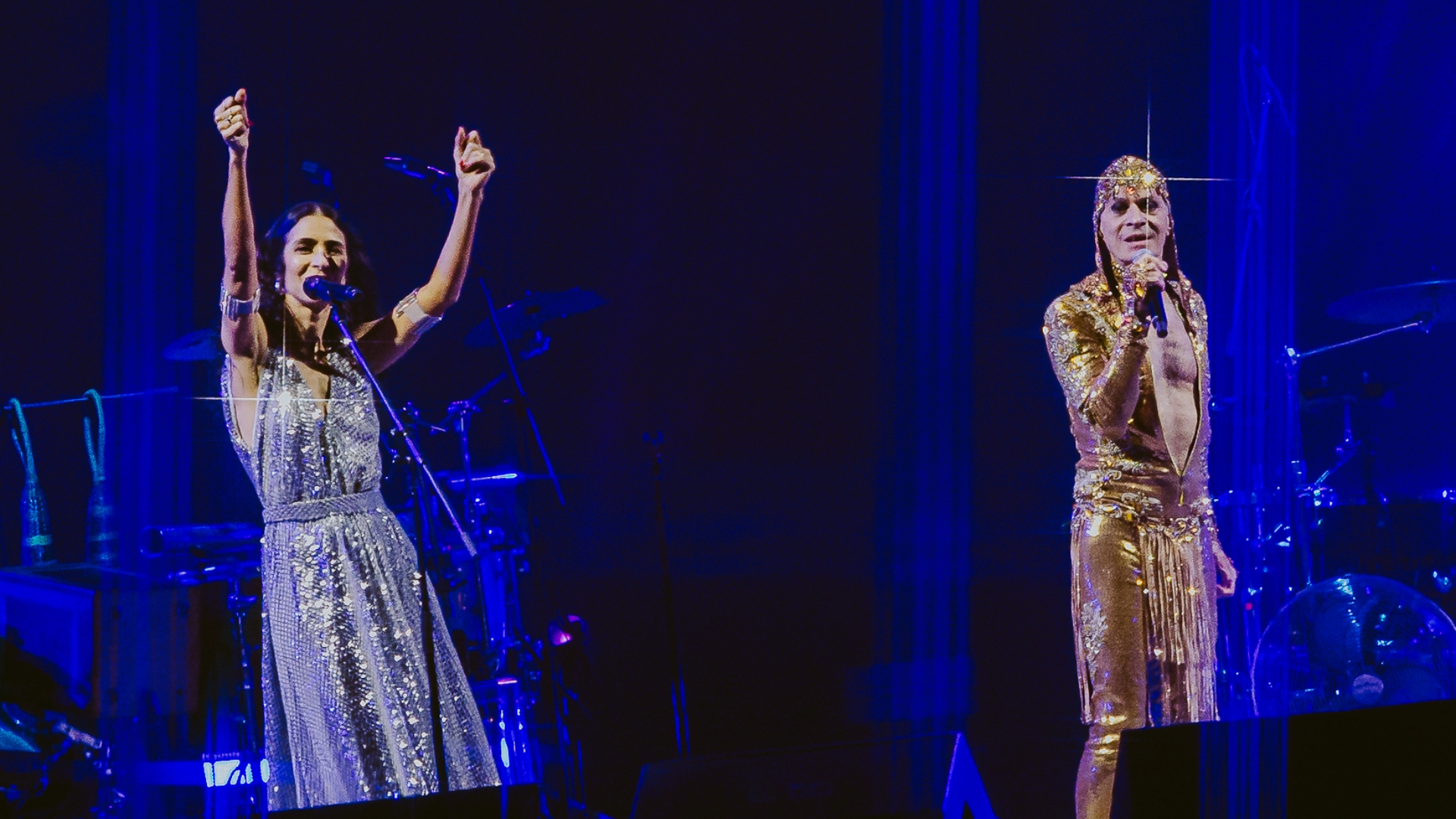 Ney Matogrosso e Marisa Monte se apresentam juntos no palco do Doce Maravilha 2025 no Rio de Janeiro.