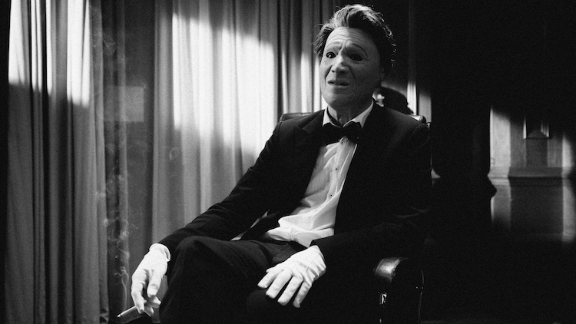 Integrante do PRESIDENT em foto conceitual do single “Destroy Me”, parte do EP King Of Terrors, lançamento previsto para setembro de 2025.