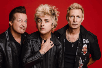 Green Day em foto promocional de 2025; banda retorna ao Brasil para shows no The Town em São Paulo e na Ligga Arena em Curitiba.
