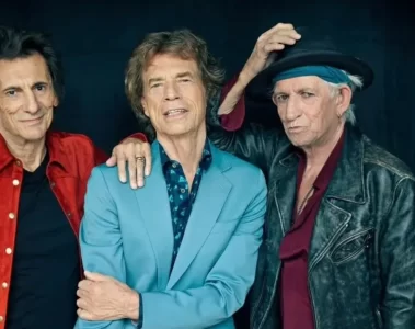 Mick Jagger, Keith Richards e Ronnie Wood em foto promocional dos Rolling Stones em 2025