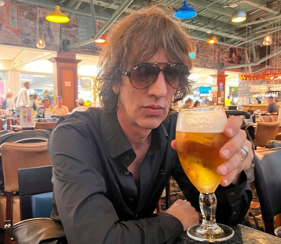 Richard Ashcroft foi confirmado como atração de abertura dos shows do Oasis no Brasil. (Foto: Reprodução/Instagram)