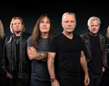 Integrantes do Iron Maiden em foto oficial da turnê Run For Your Lives World Tour 2026
