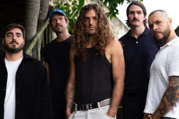 Integrantes da banda RANCORE em foto promocional do álbum BRIO