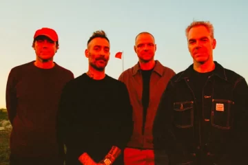 Integrantes do American Football em foto promocional do álbum LP4
