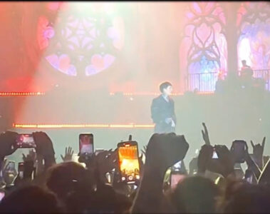 Bring Me The Horizon performando “DArkSide” ao vivo em São Paulo durante gravação do filme LIVE in São Paulo