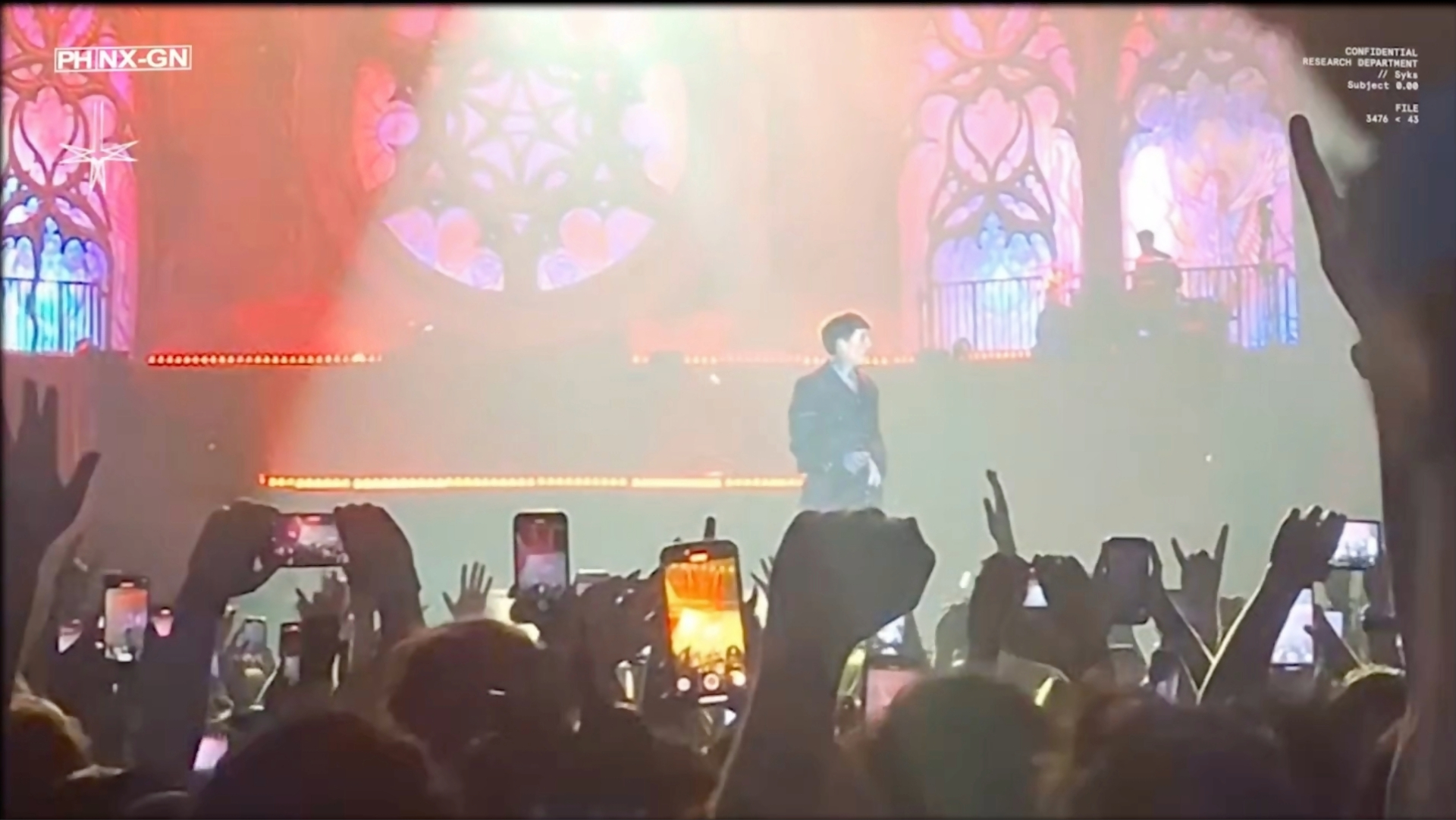 Bring Me The Horizon performando “DArkSide” ao vivo em São Paulo durante gravação do filme LIVE in São Paulo