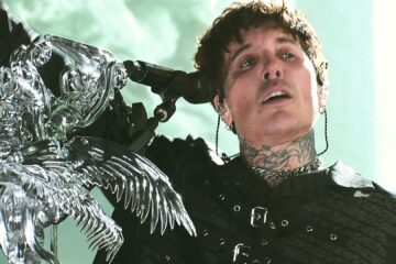 Oli Sykes durante show do Bring Me The Horizon em São Paulo