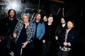 Integrantes do Foo Fighters em foto promocional recente da nova fase da banda