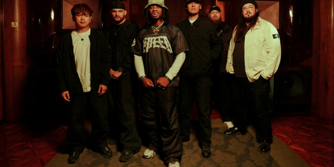 Knocked Loose e Denzel Curry em imagem promocional da música Hive Mind