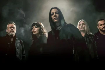Evanescence em imagem promocional da nova era do álbum Sanctuary