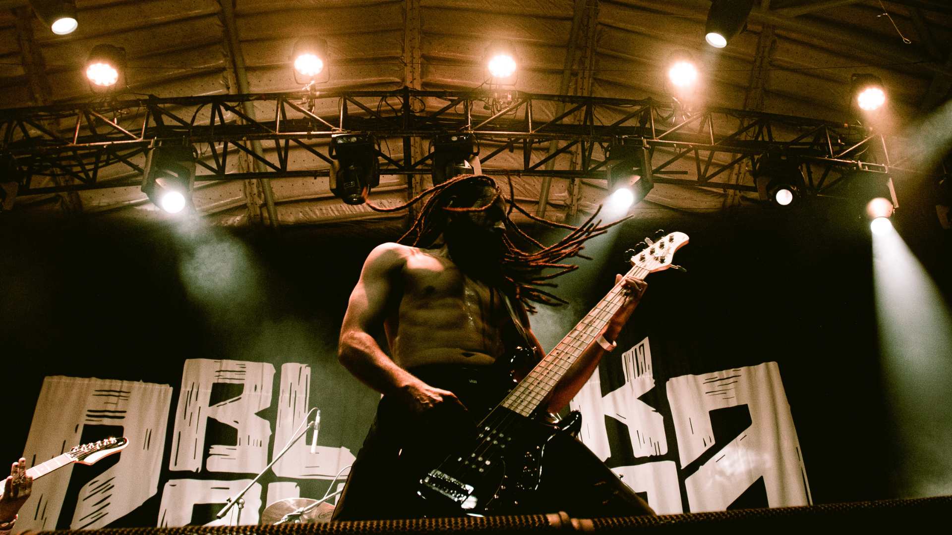 Black Pantera no Circo Voador