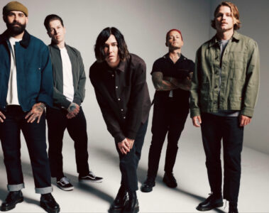 Integrantes do Sleeping With Sirens em foto promocional da divulgação do single Paralyzed e do álbum An Ending In Itself