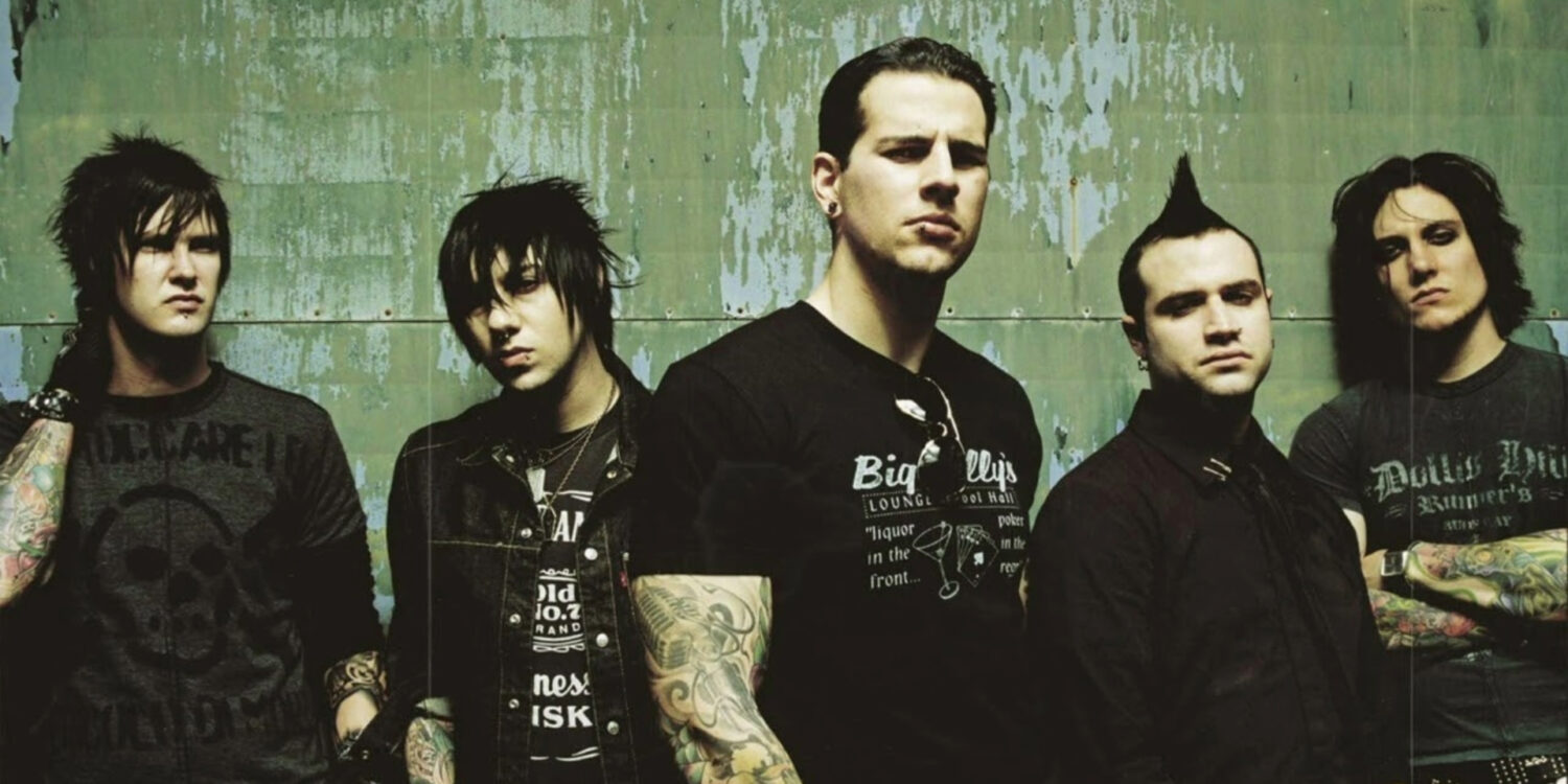 Integrantes do Avenged Sevenfold em foto promocional da fase que consolidou a banda como um dos principais nomes do metal dos anos 2000.