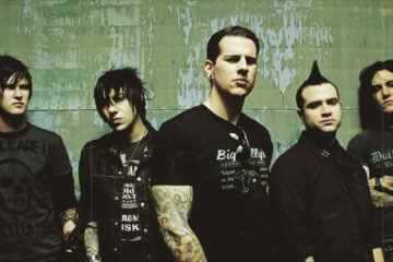 Integrantes do Avenged Sevenfold em foto promocional da fase que consolidou a banda como um dos principais nomes do metal dos anos 2000.