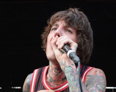 Oliver Sykes