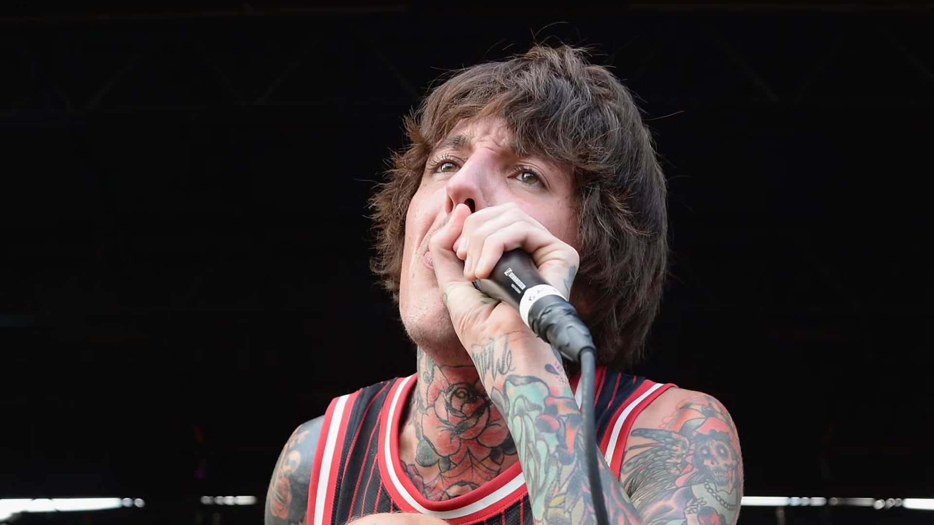 Oliver Sykes