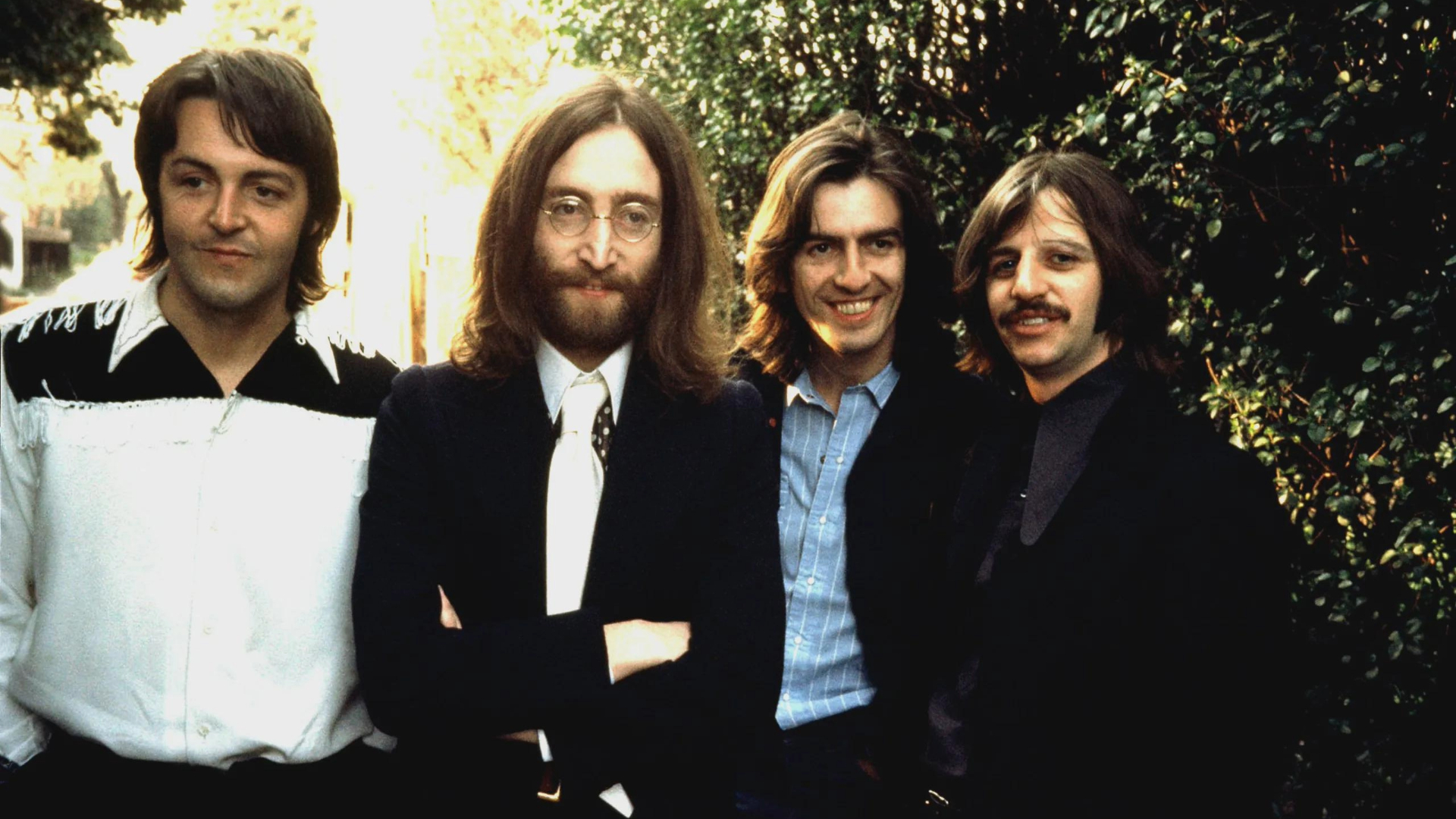 Os Beatles reunidos durante a fase do Álbum Branco, que inclui “Ob-La-Di, Ob-La-Da”