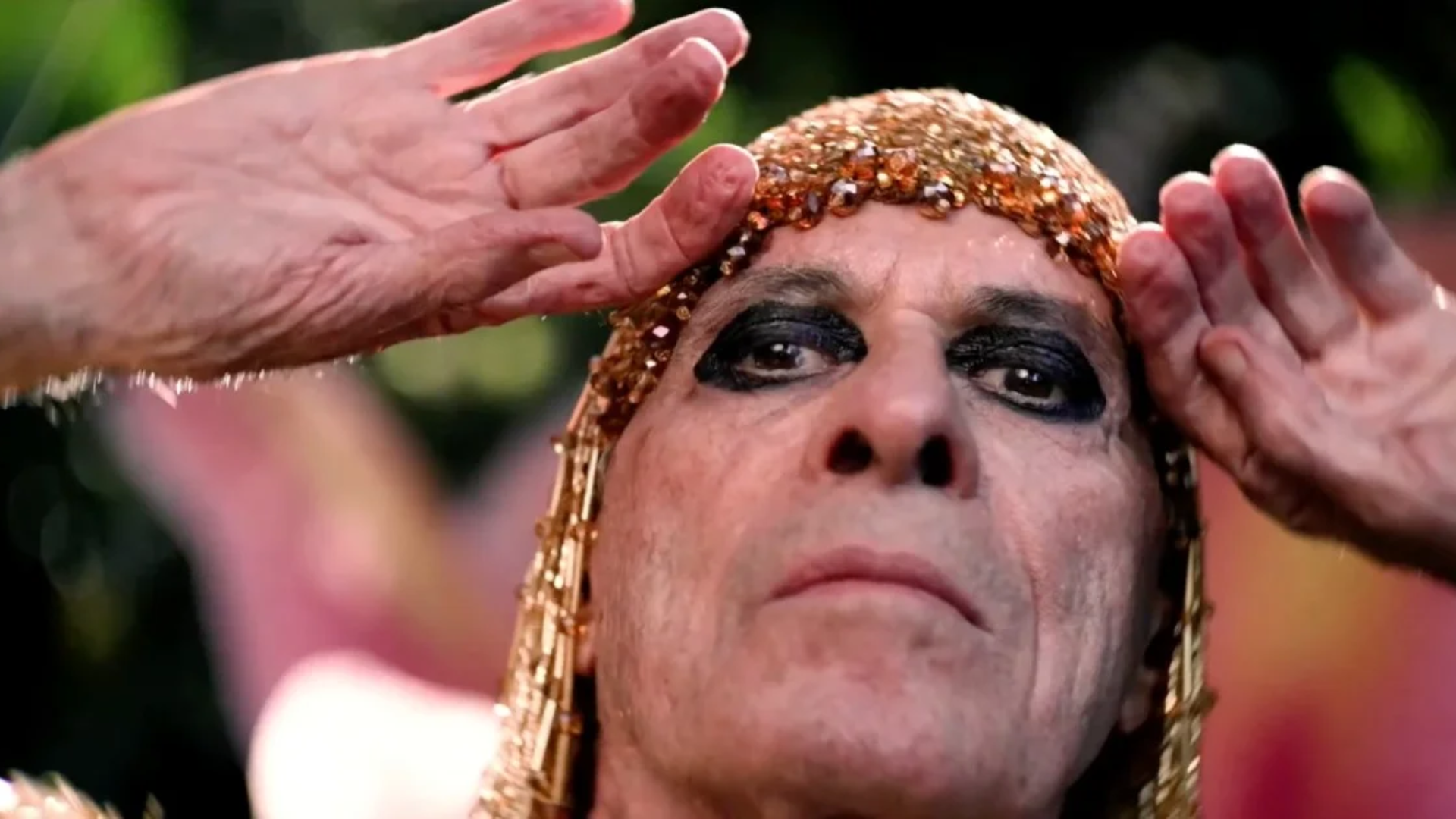 Ney Matogrosso em imagem da campanha da turnê 85 Anos de Ousadia, que percorrerá o Brasil em 2027