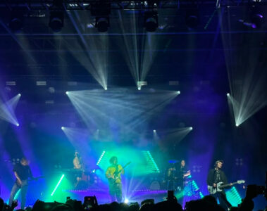 Sticky Fingers se apresenta na Live Curitiba durante show no Brasil