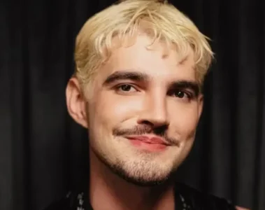 Jão, cantor de Idiota, música do álbum Pirata que marcou uma nova fase de sua carreira
