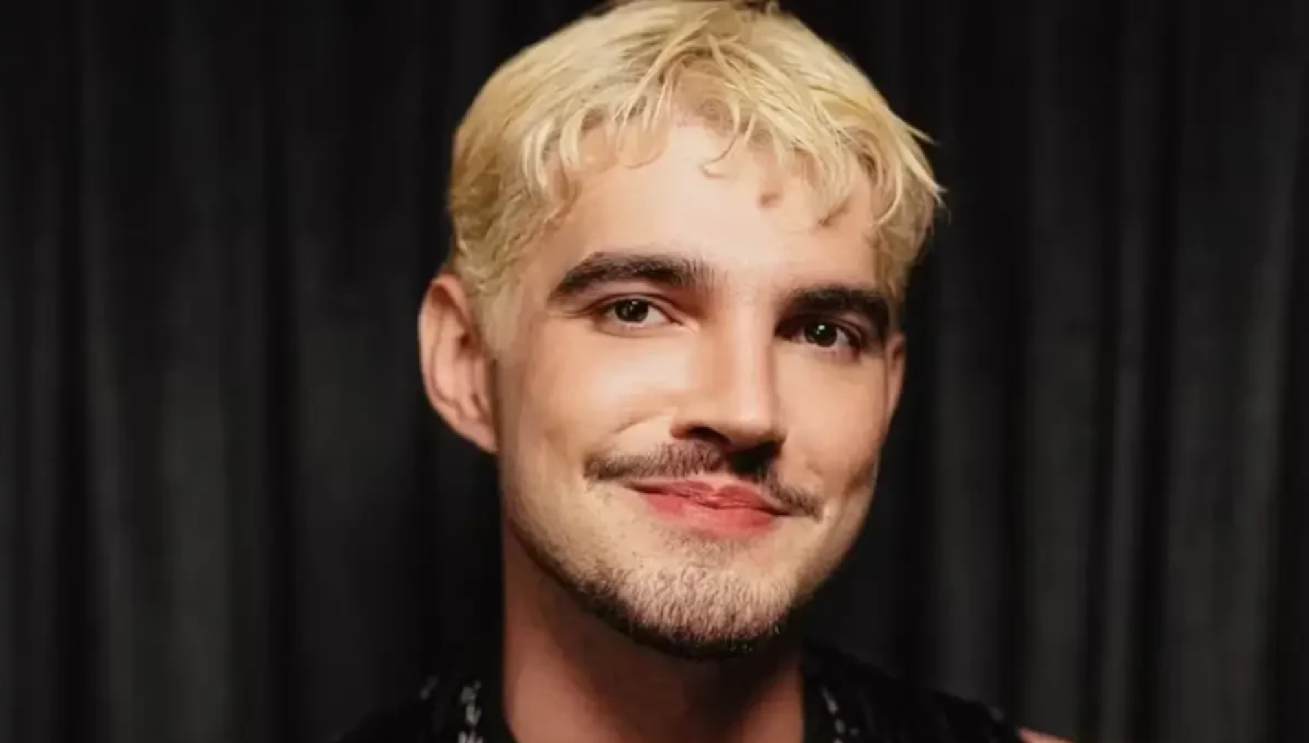 Jão, cantor de Idiota, música do álbum Pirata que marcou uma nova fase de sua carreira