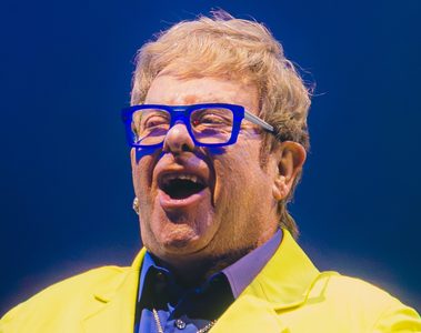 Elton John se apresenta no Palco Mundo durante o Rock in Rio 2026.