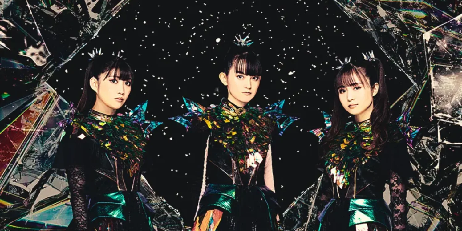 Integrantes do BABYMETAL em foto promocional antes do retorno do grupo ao Brasil