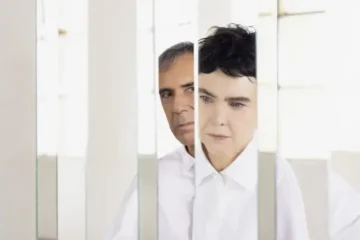 Arnaldo Antunes e Adriana Calcanhotto apresentam Vice-Versa, primeiro álbum criado em conjunto