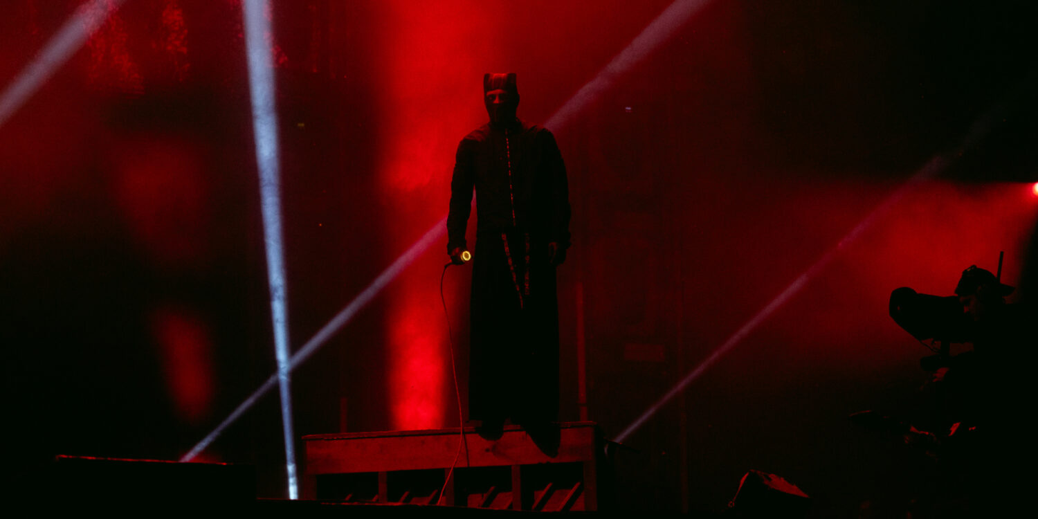 Tyler Joseph, do Twenty One Pilots, durante show no Palco Mundo do Rock in Rio 2026
