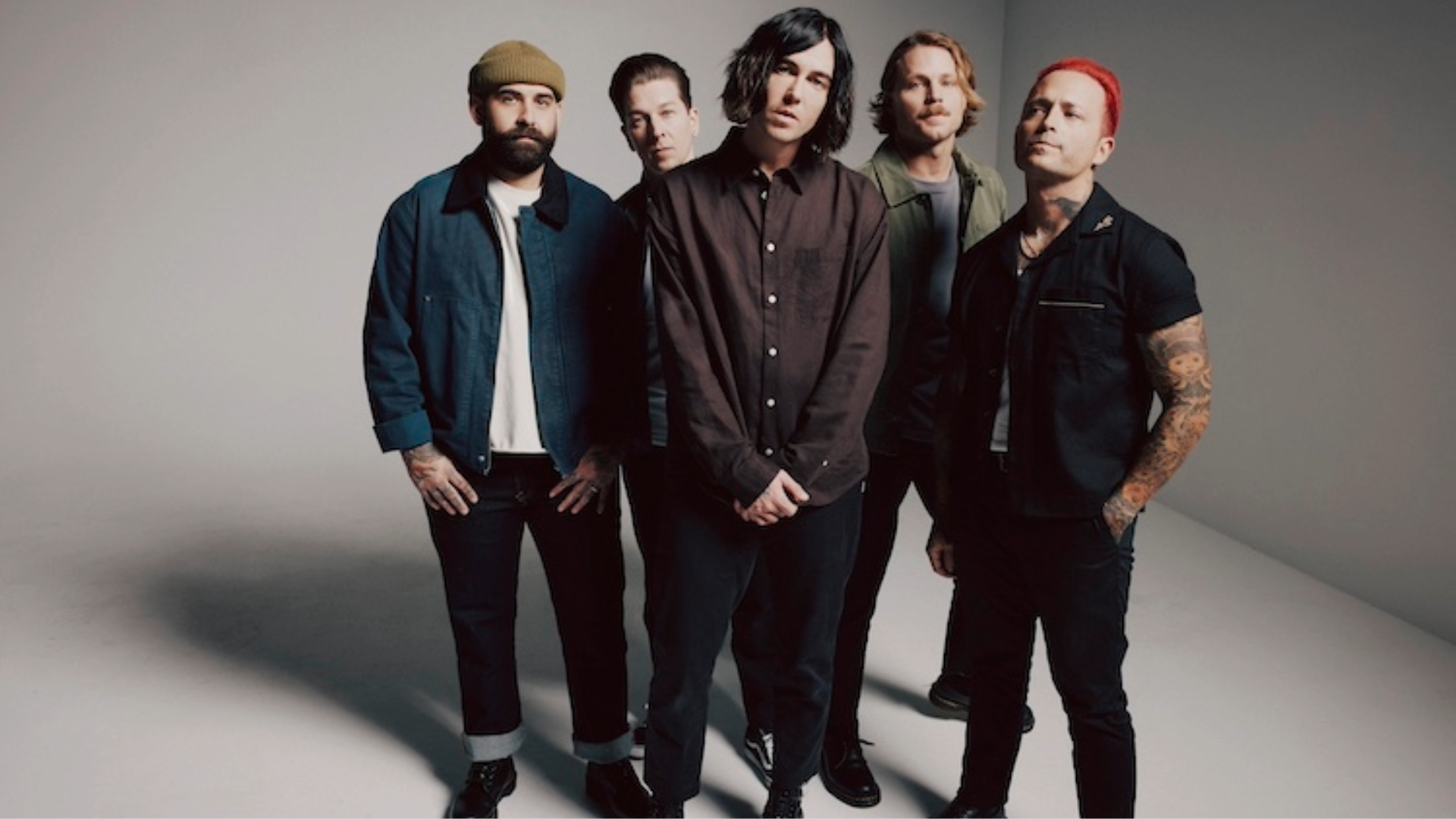 Sleeping With Sirens em foto promocional durante nova fase da banda em 2026