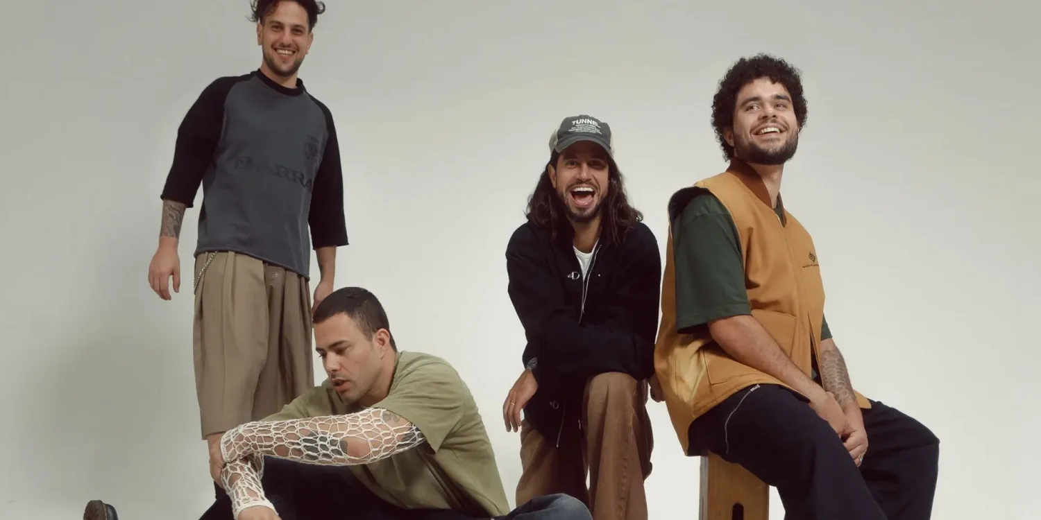 Integrantes da Lagum em foto promocional da nova fase da banda